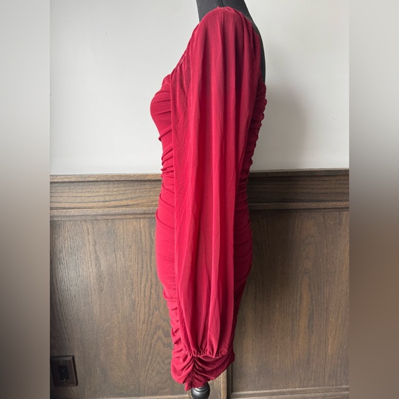 Elegan Darkt Red Long Sleeve Ruched Bodycon Dress Medium NWT - Picture 2 of 7